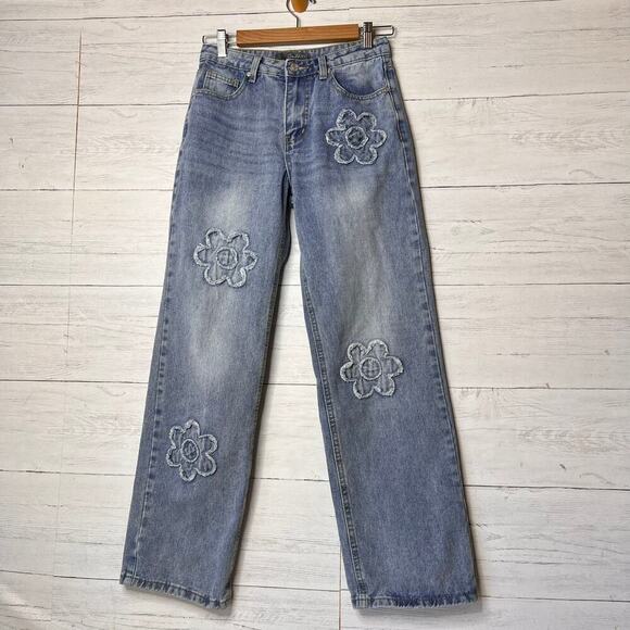 Cali 1850 Denim - Cali 1850 Jeans Womens Size 7/28 Flower Daisy Patch Denim Jeans Cotton Blend